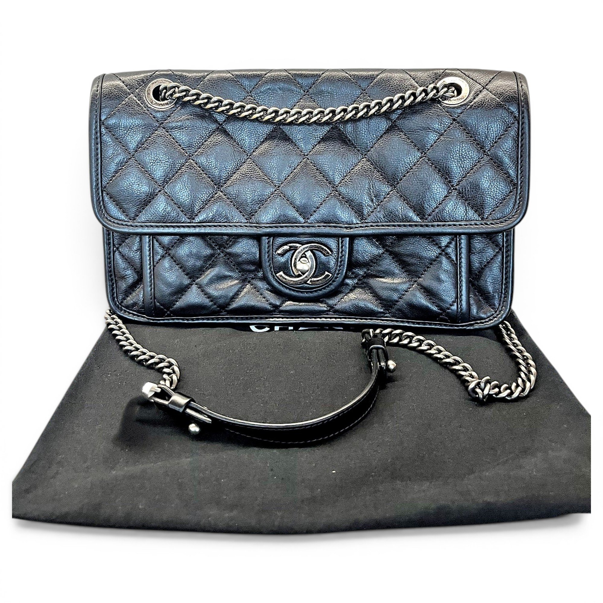 Timeless/Classique leather crossbody bag