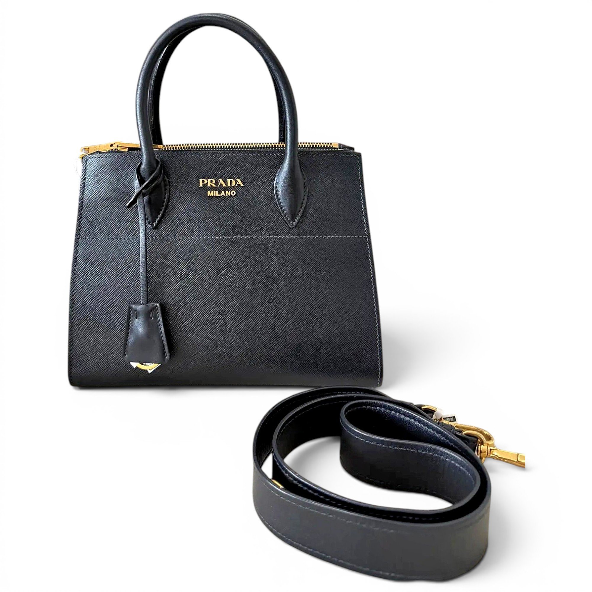 Bibliothèque leather handbag