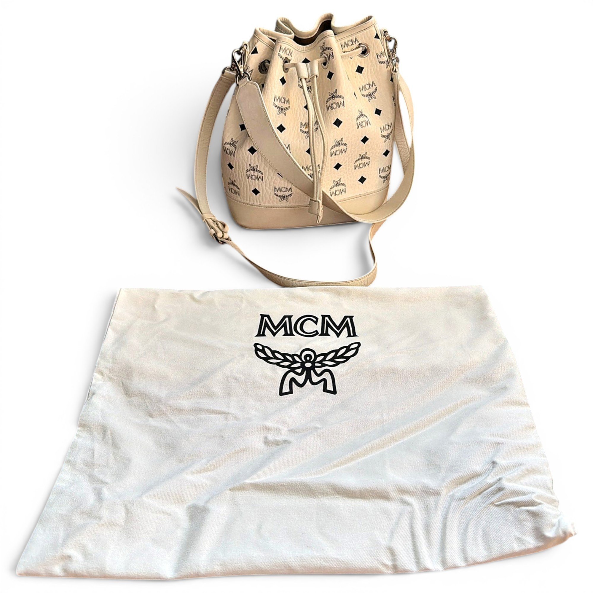 Heritage Drawstring leather bag