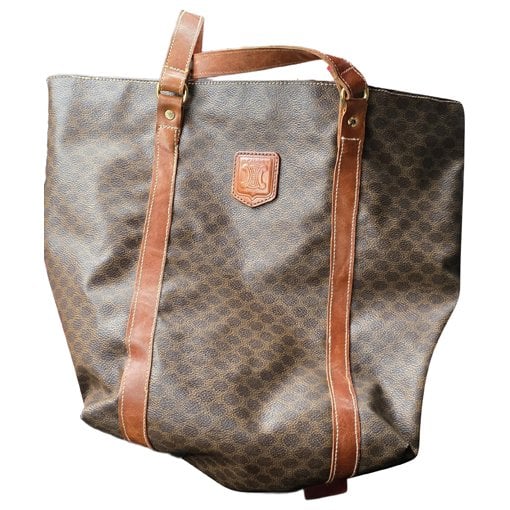 Twisted leather tote