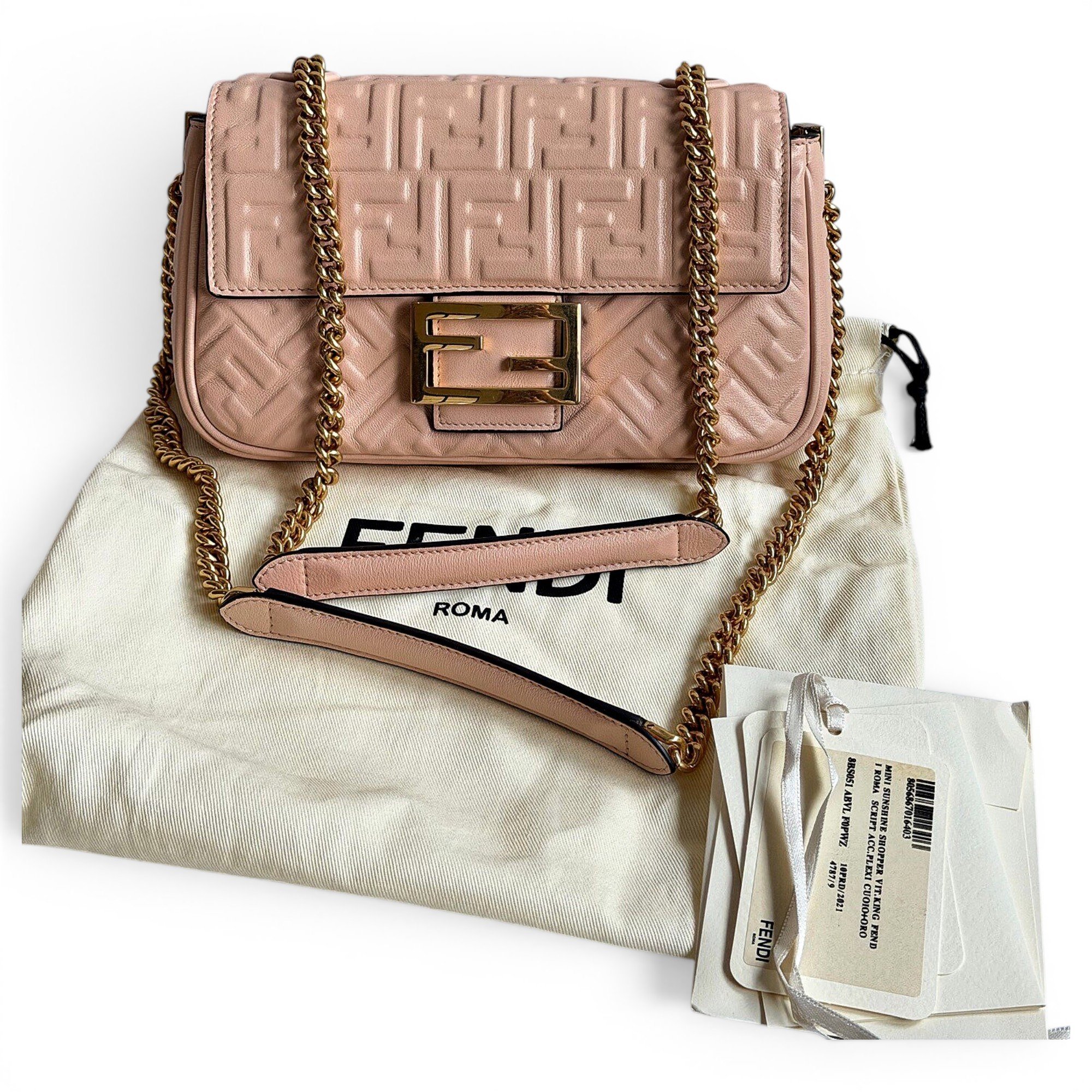 Baguette Chain Midi leather handbag