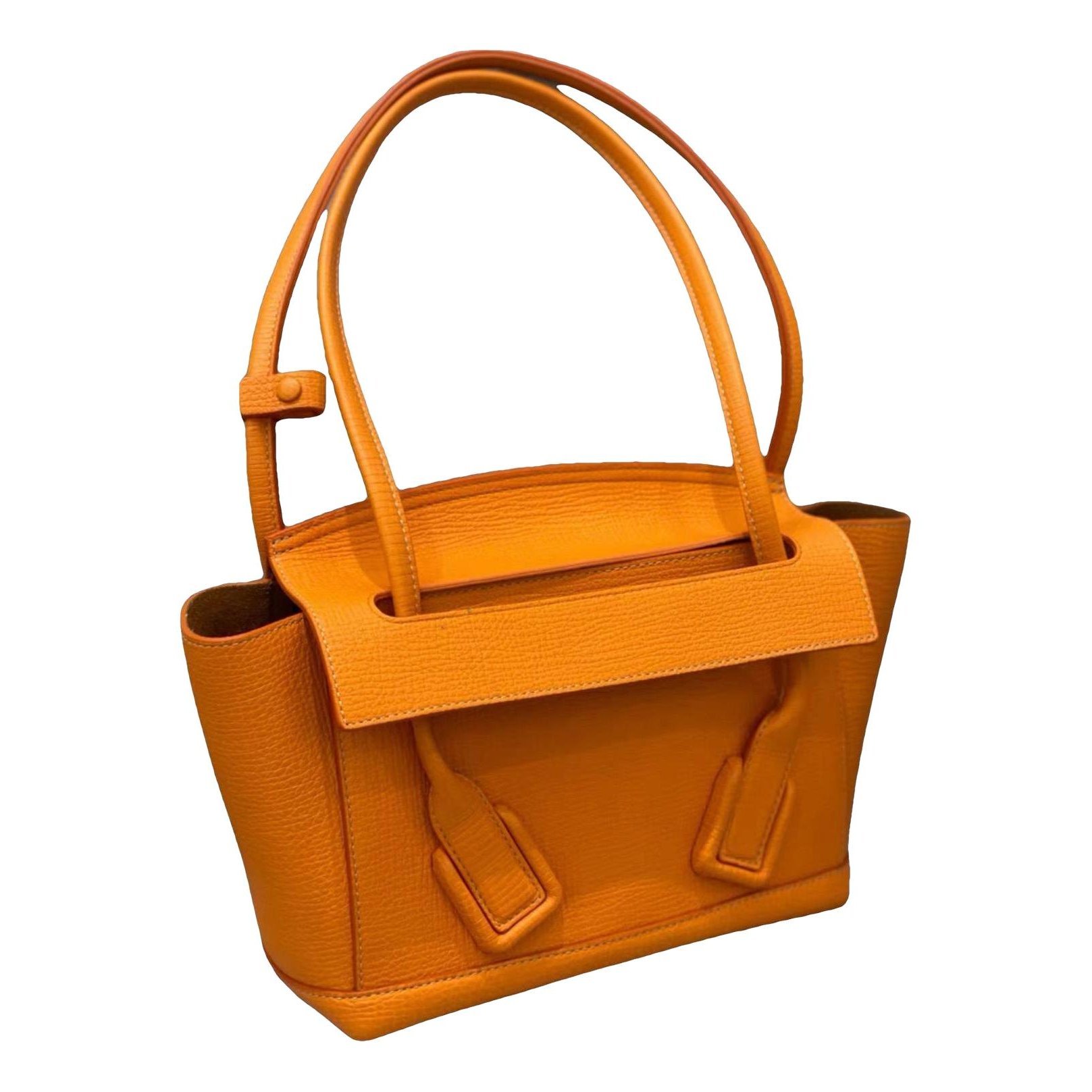 Arco leather tote