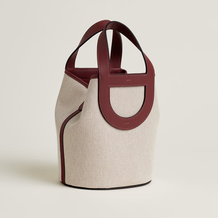 Hermès In-the-loop 18 Bag