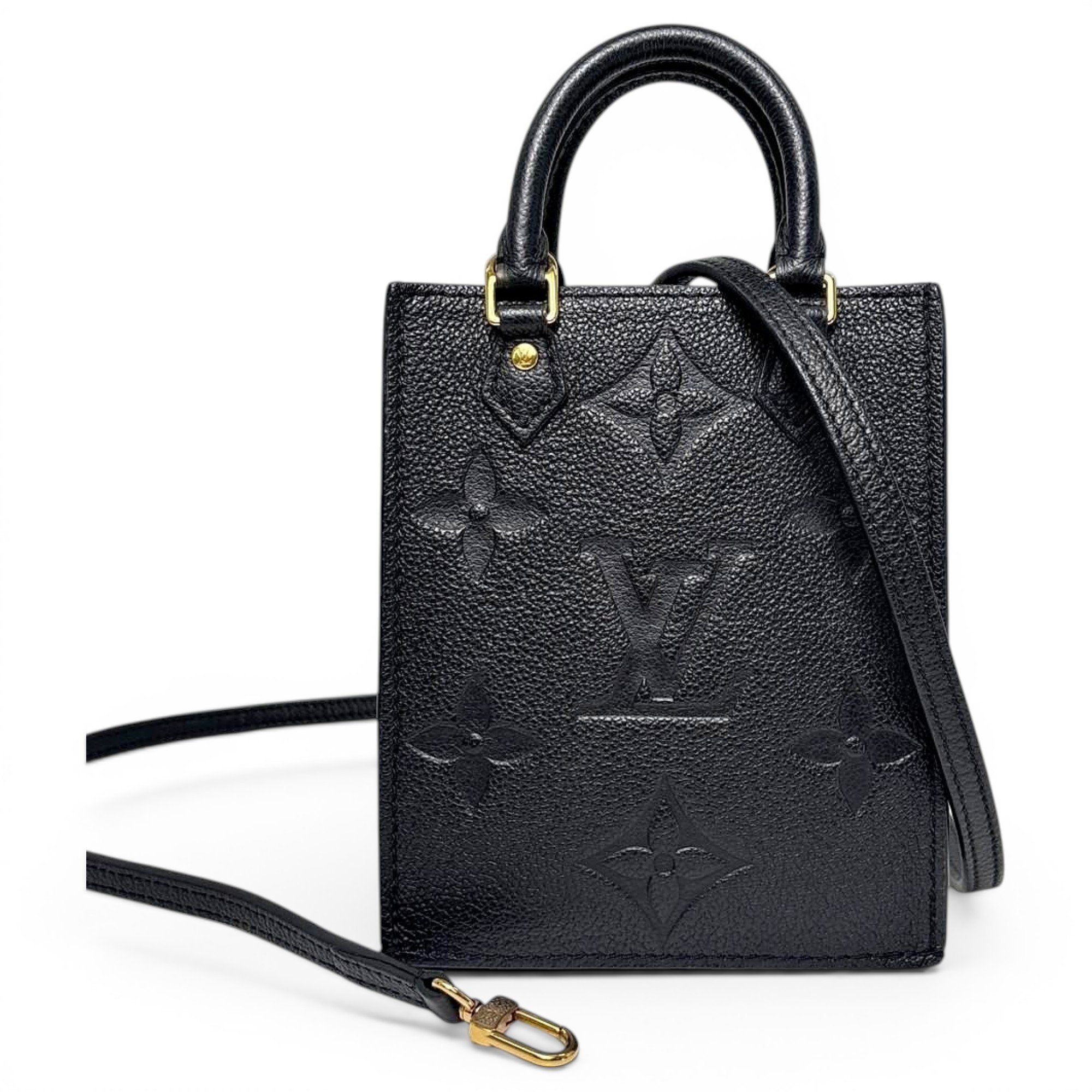 Plat leather handbag