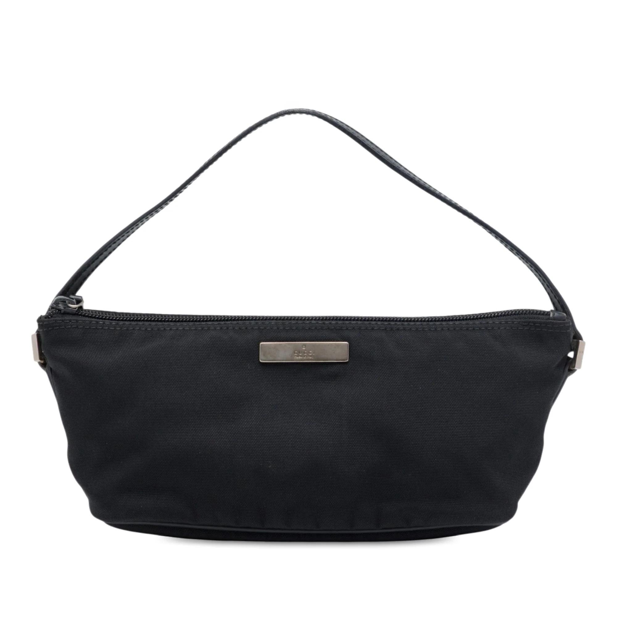 Gucci B leather handbag