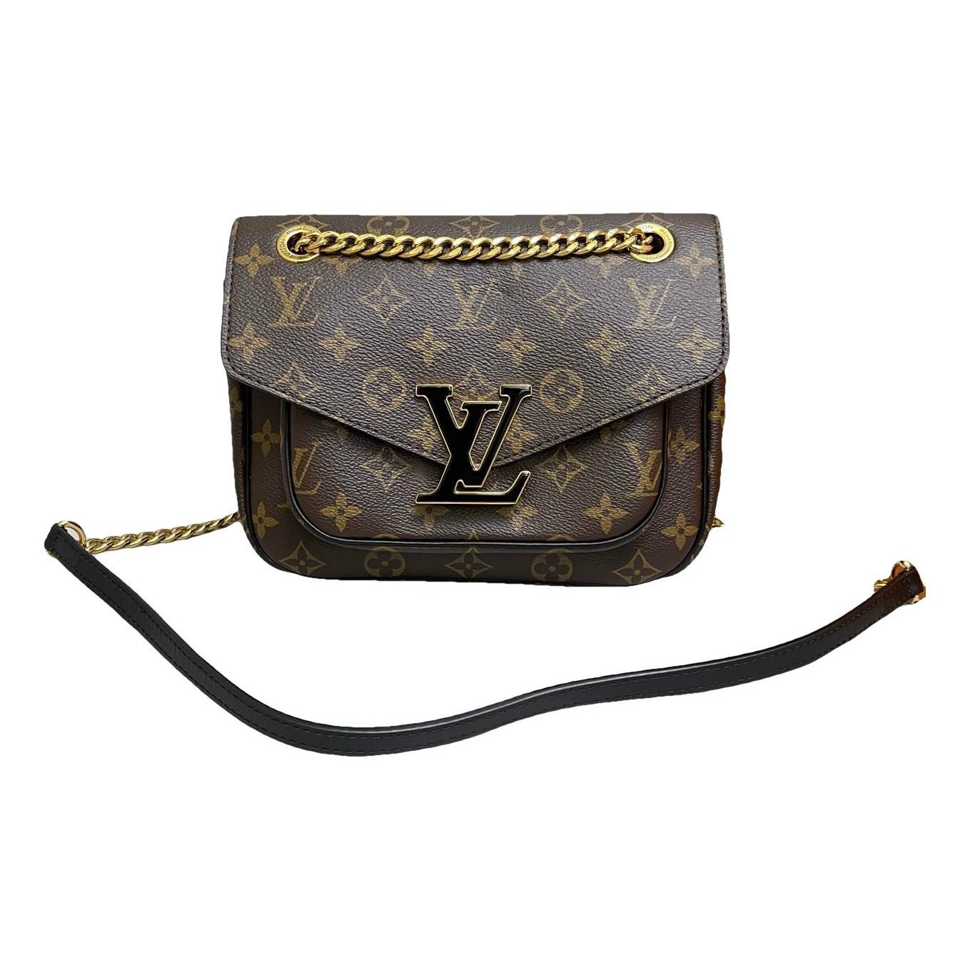 Passy leather handbag