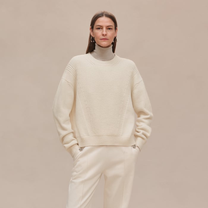 Blanc Naturel Cashmere Long-sleeve Sweater
