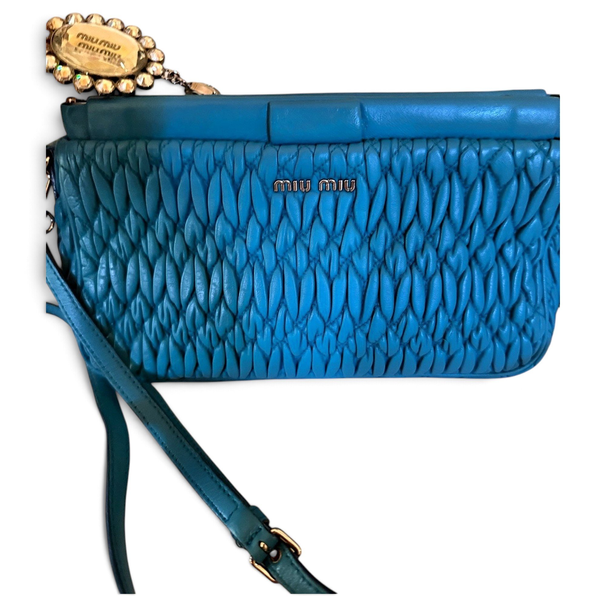 Matelassé leather crossbody bag