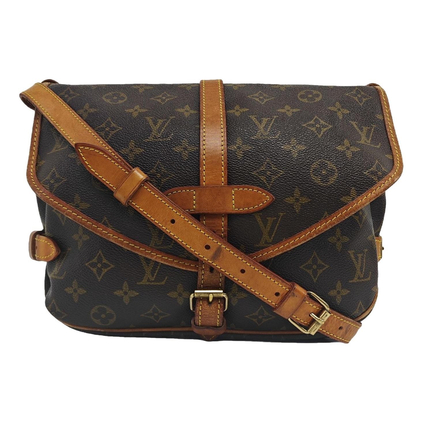 Saumur leather handbag