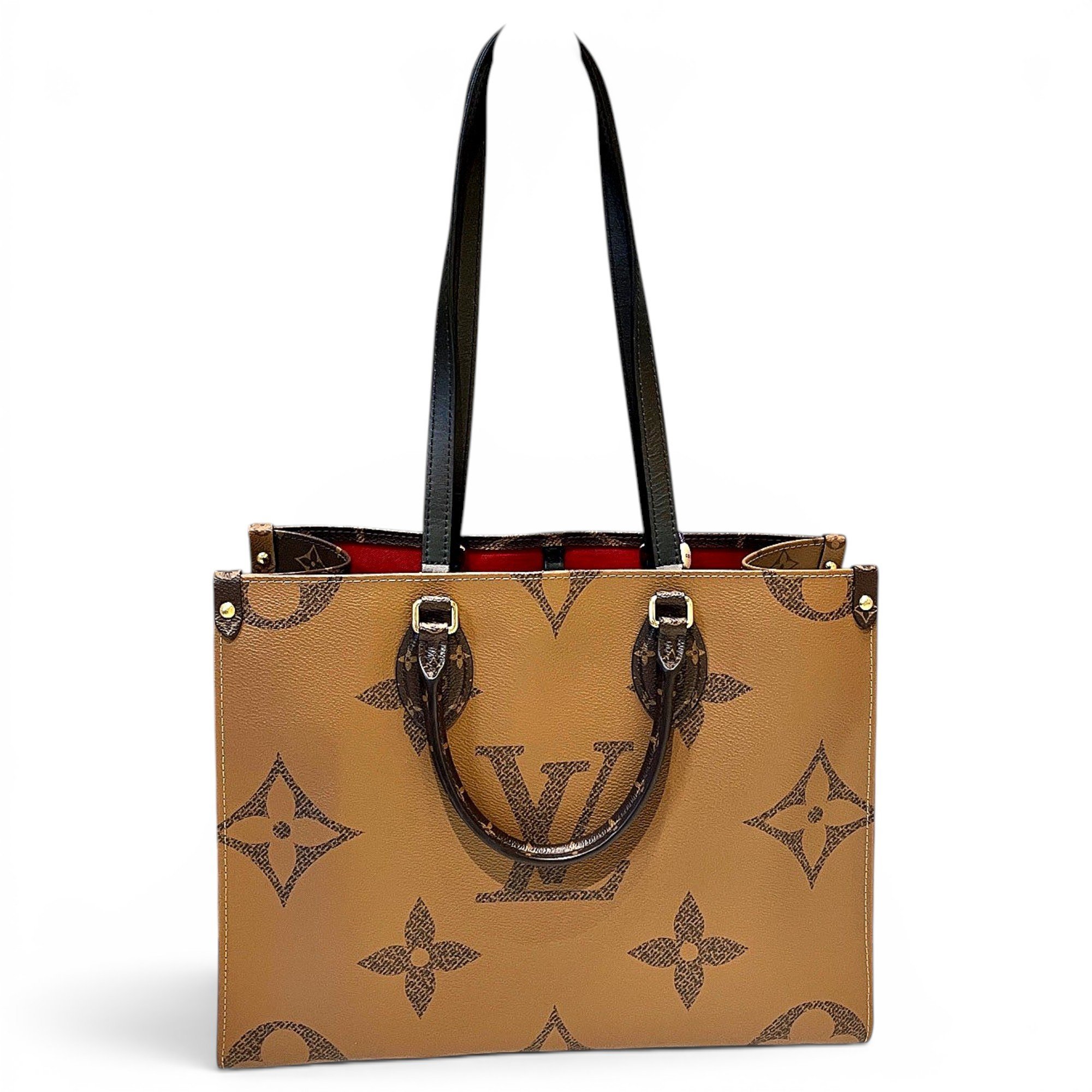Onthego leather handbag