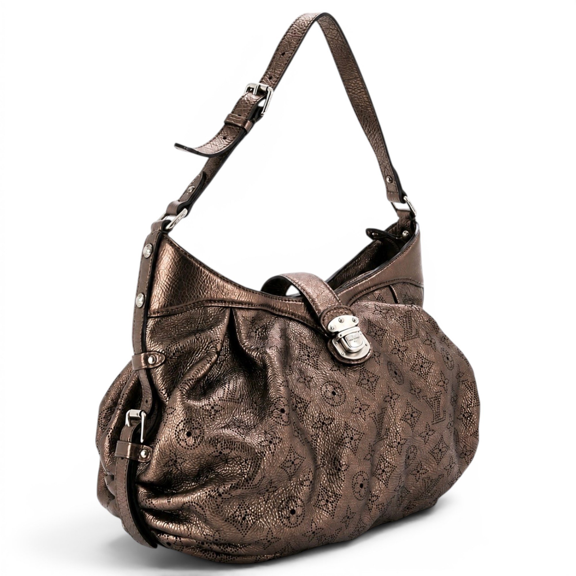 Louis Vuitton Neverfull leather tote