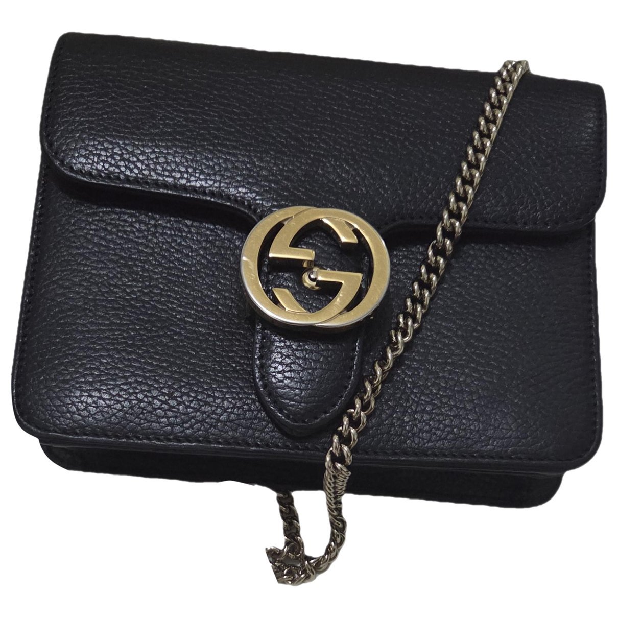 Interlocking handbag