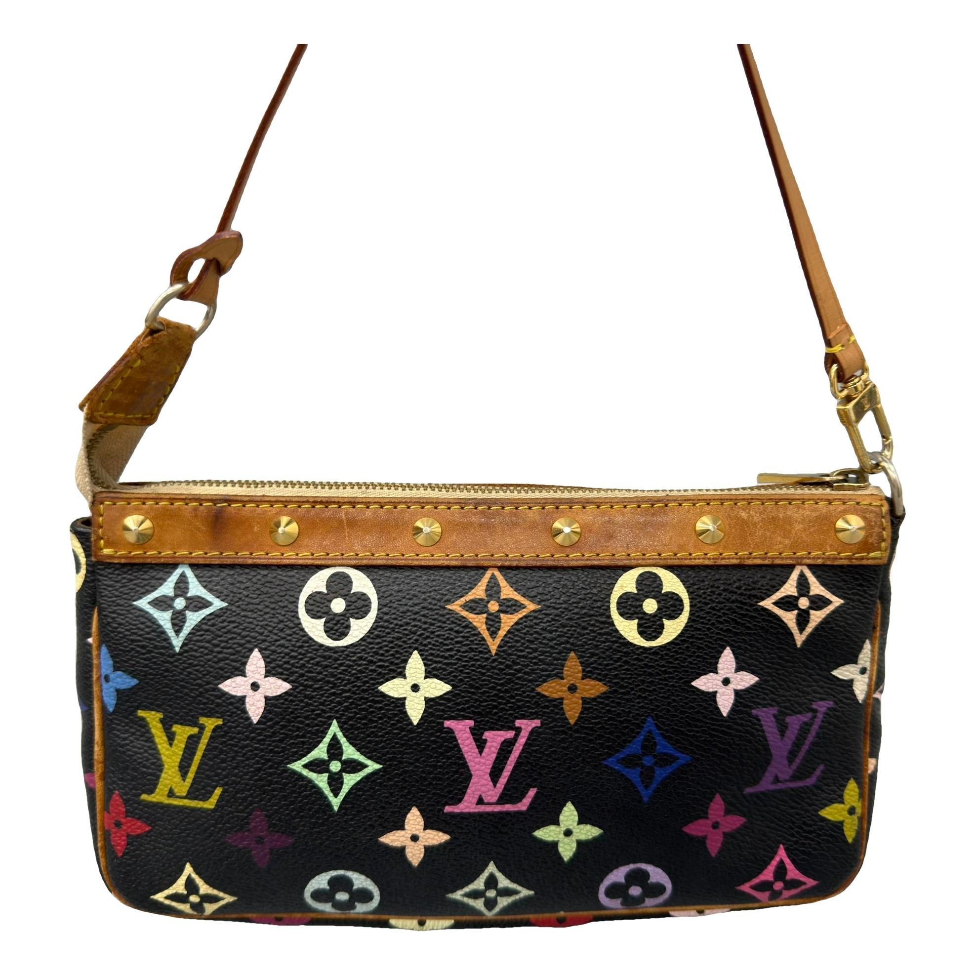 Pochette Accessoire leather handbag