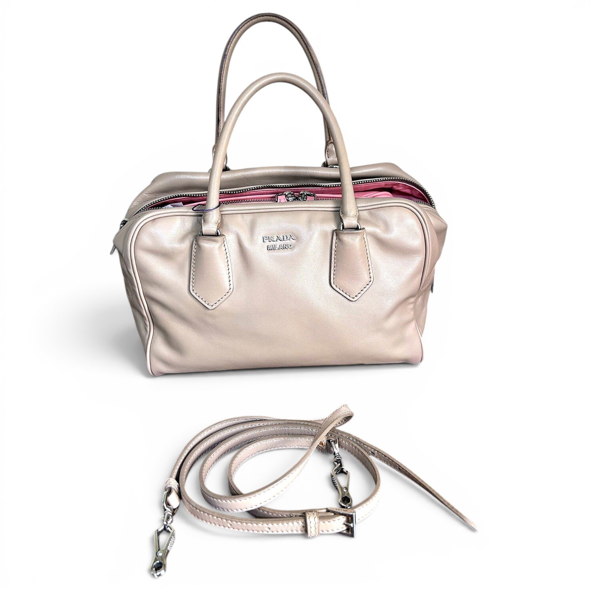 Leather handbag