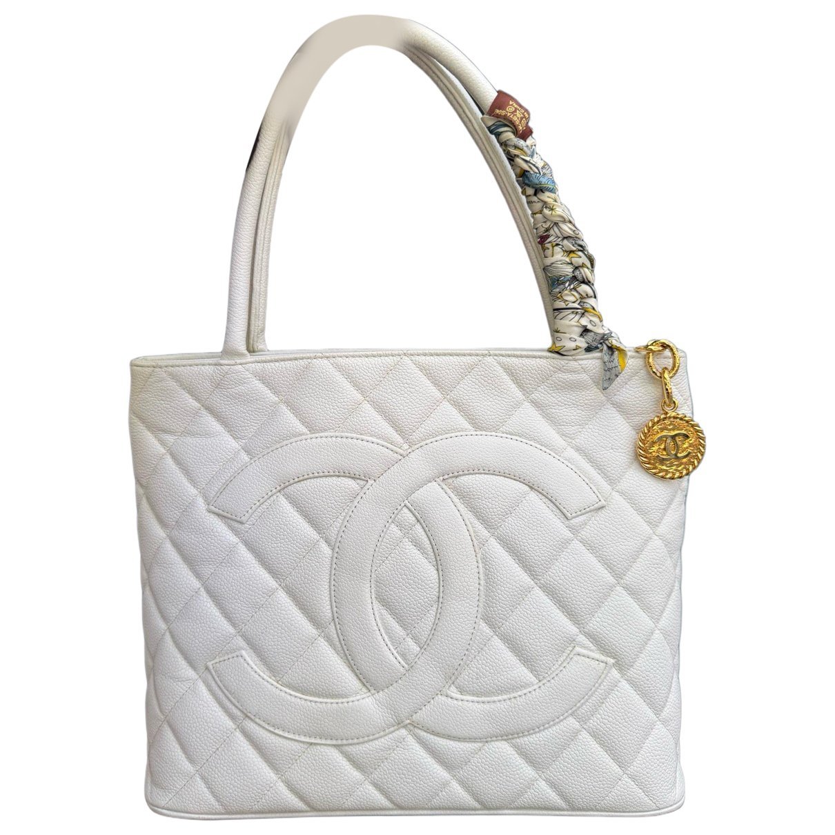 Médaillon leather tote