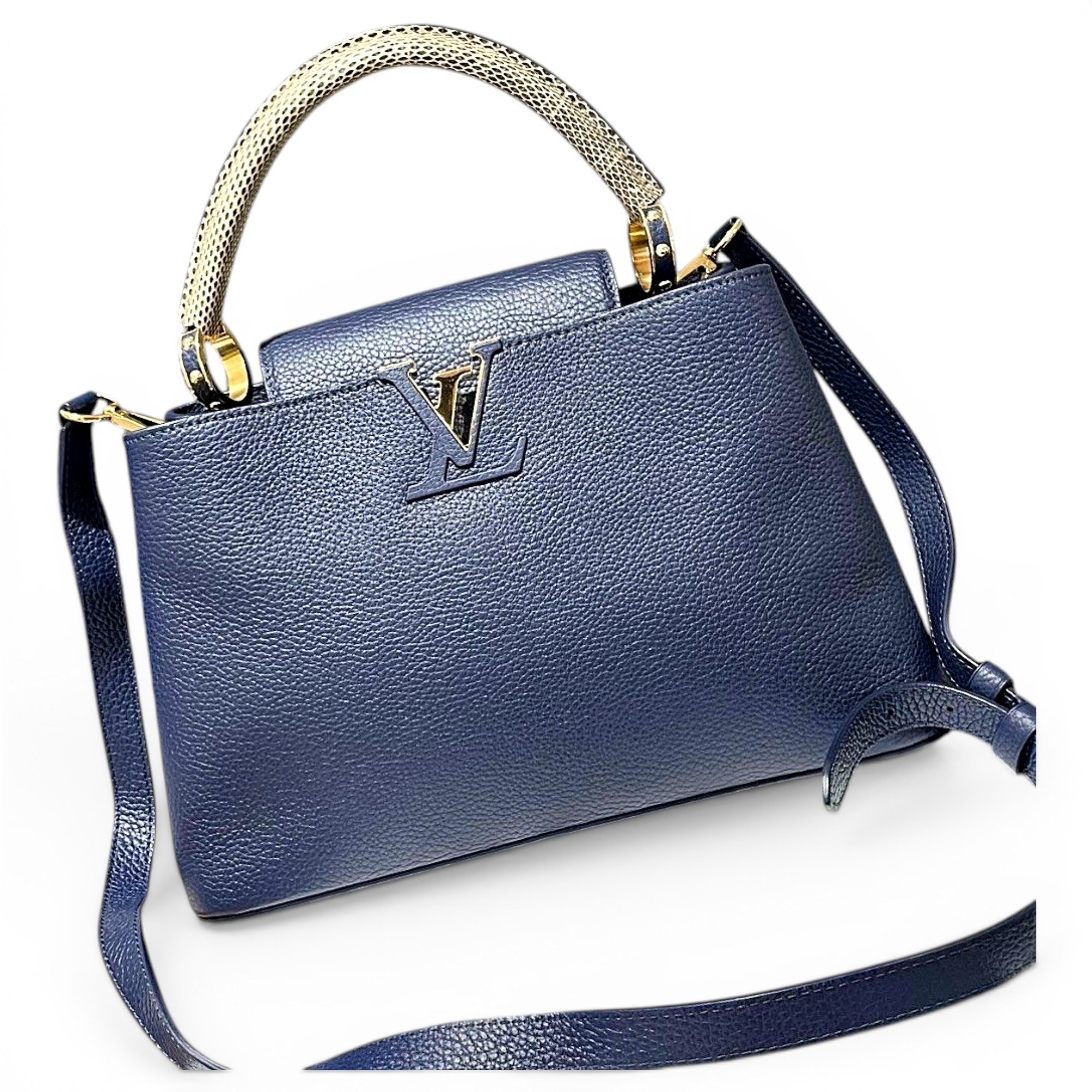 Capucines leather handbag