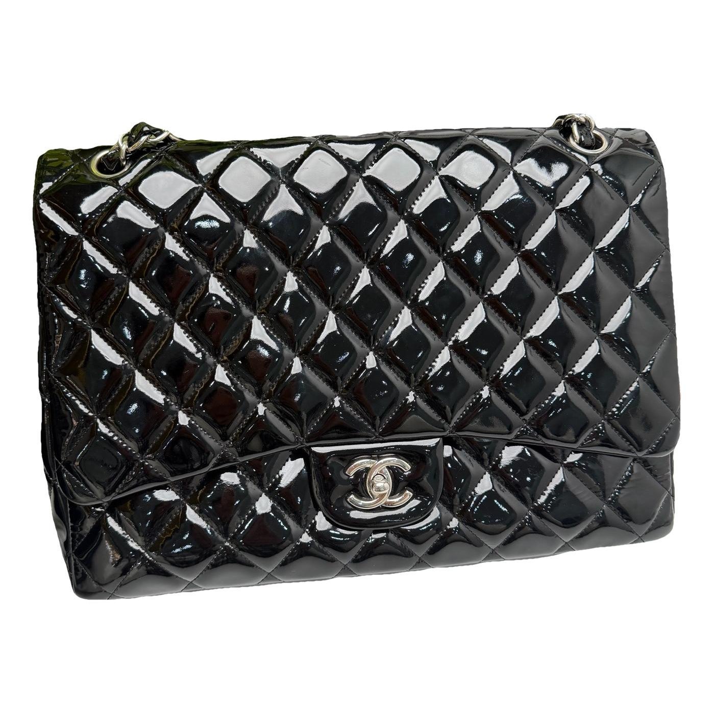 Timeless/Classique leather crossbody bag