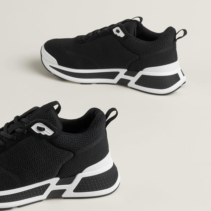 Noir Heros Sneaker
