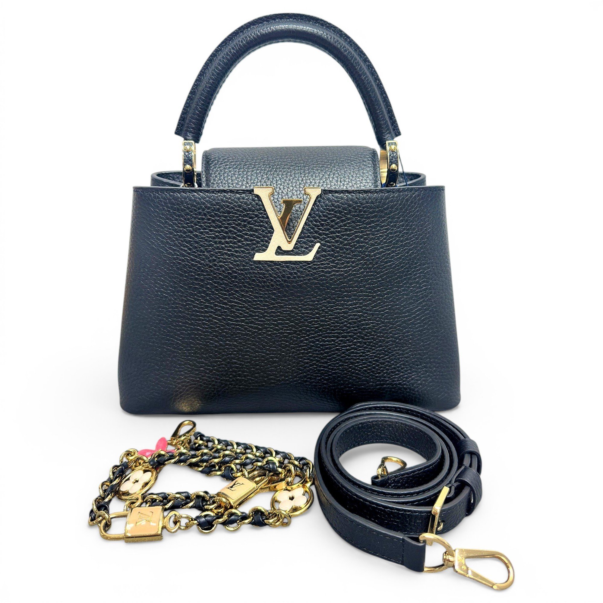 Capucines leather handbag