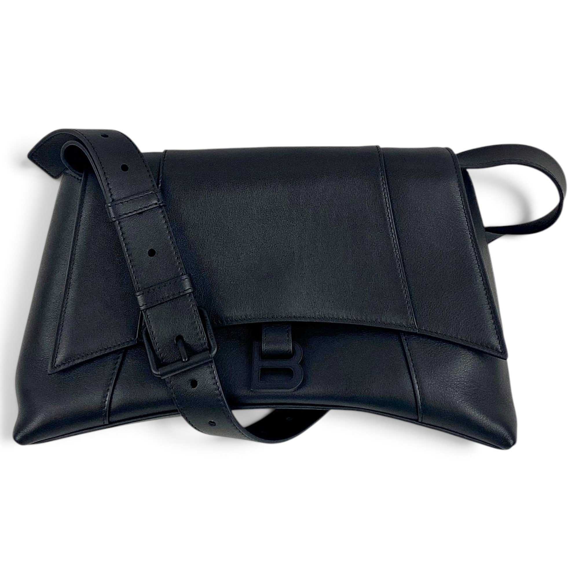 Downtown leather crossbody bag