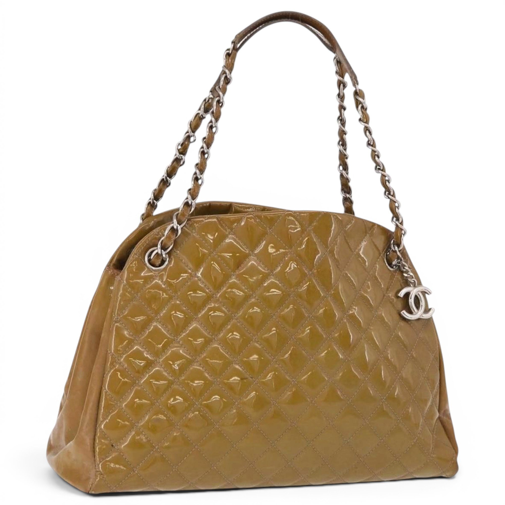 Patent leather handbag