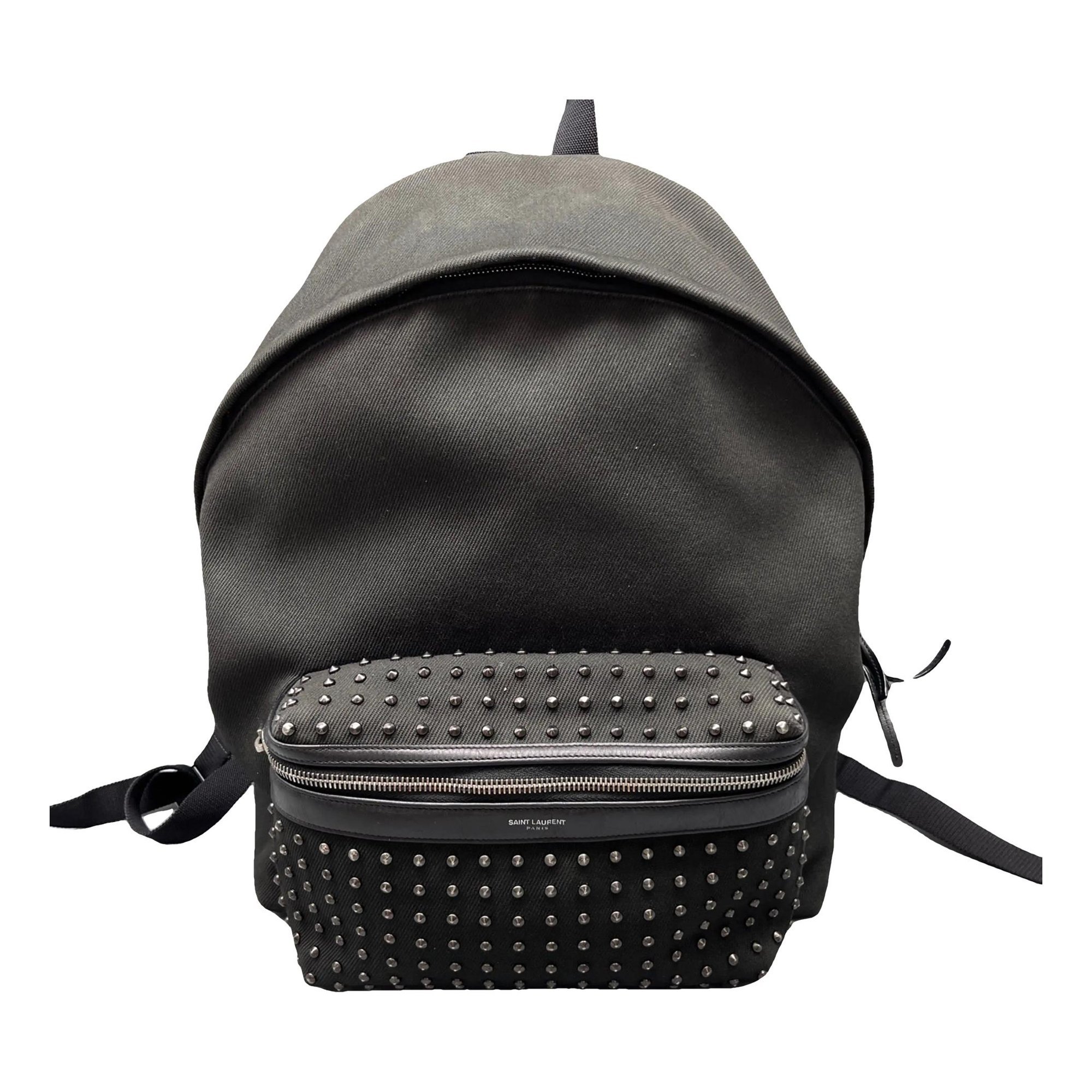 Cloth backpack