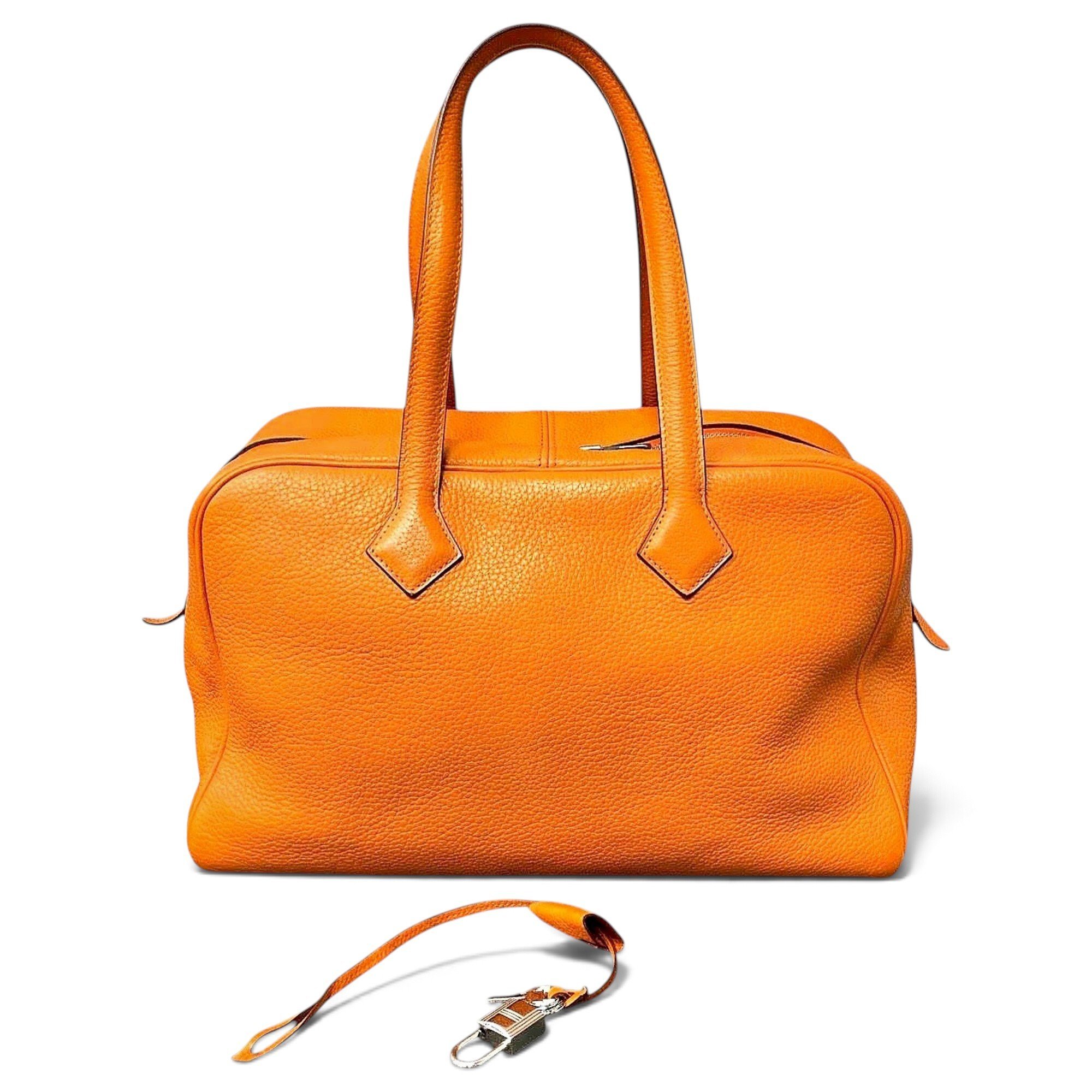 Victoria leather handbag