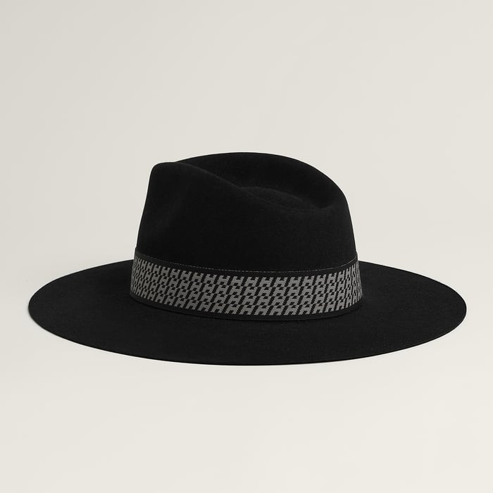 Noir Faubourg Velvet Hat