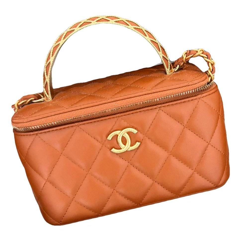 Vanity leather handbag