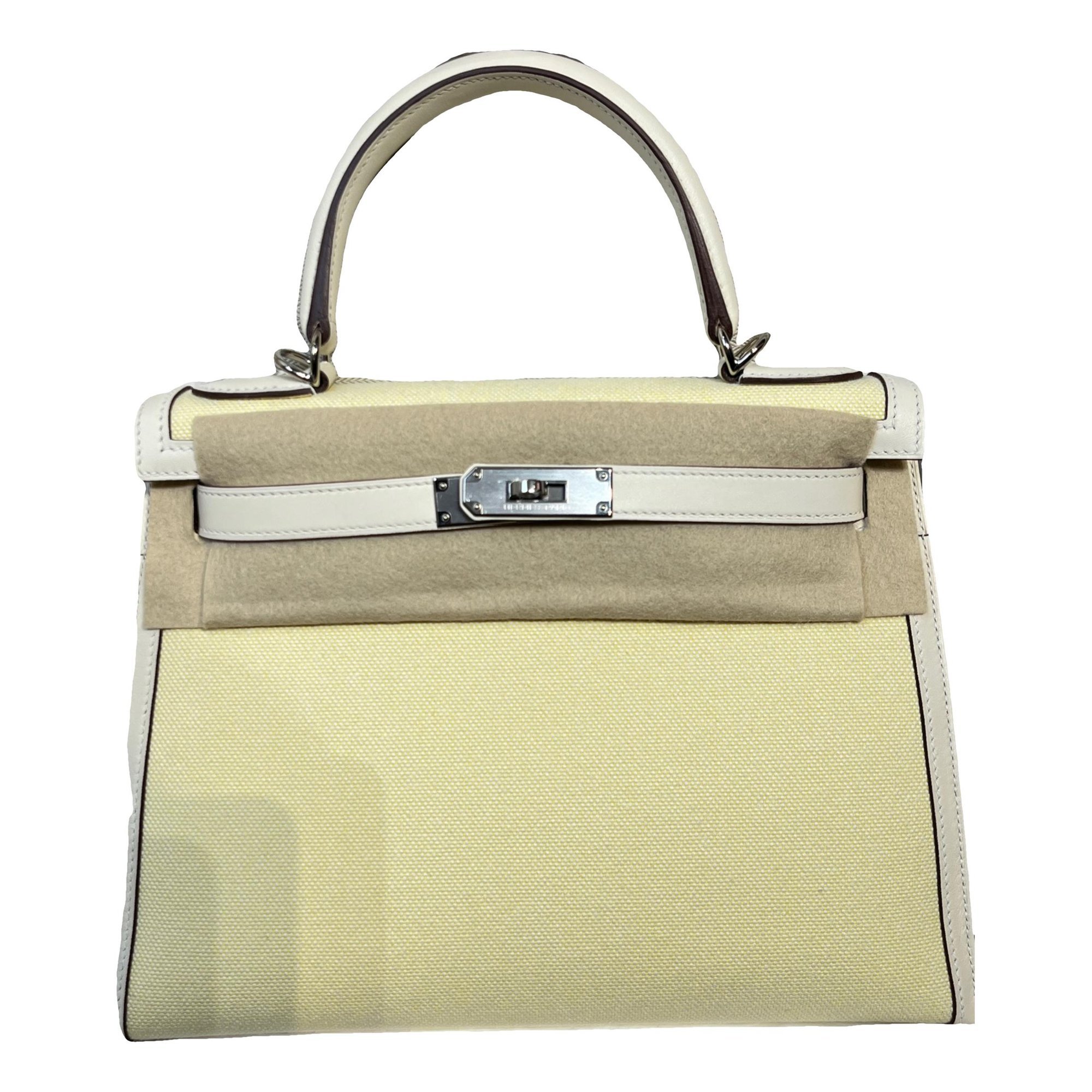 Kelly 28 leather handbag