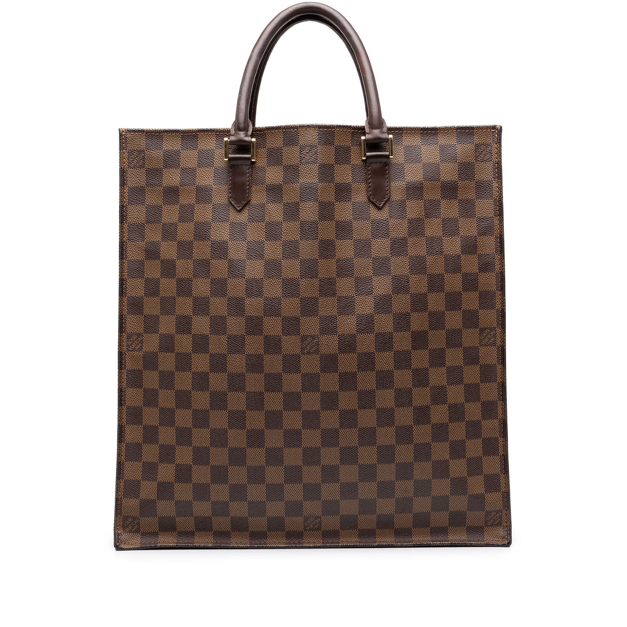 Plat leather handbag