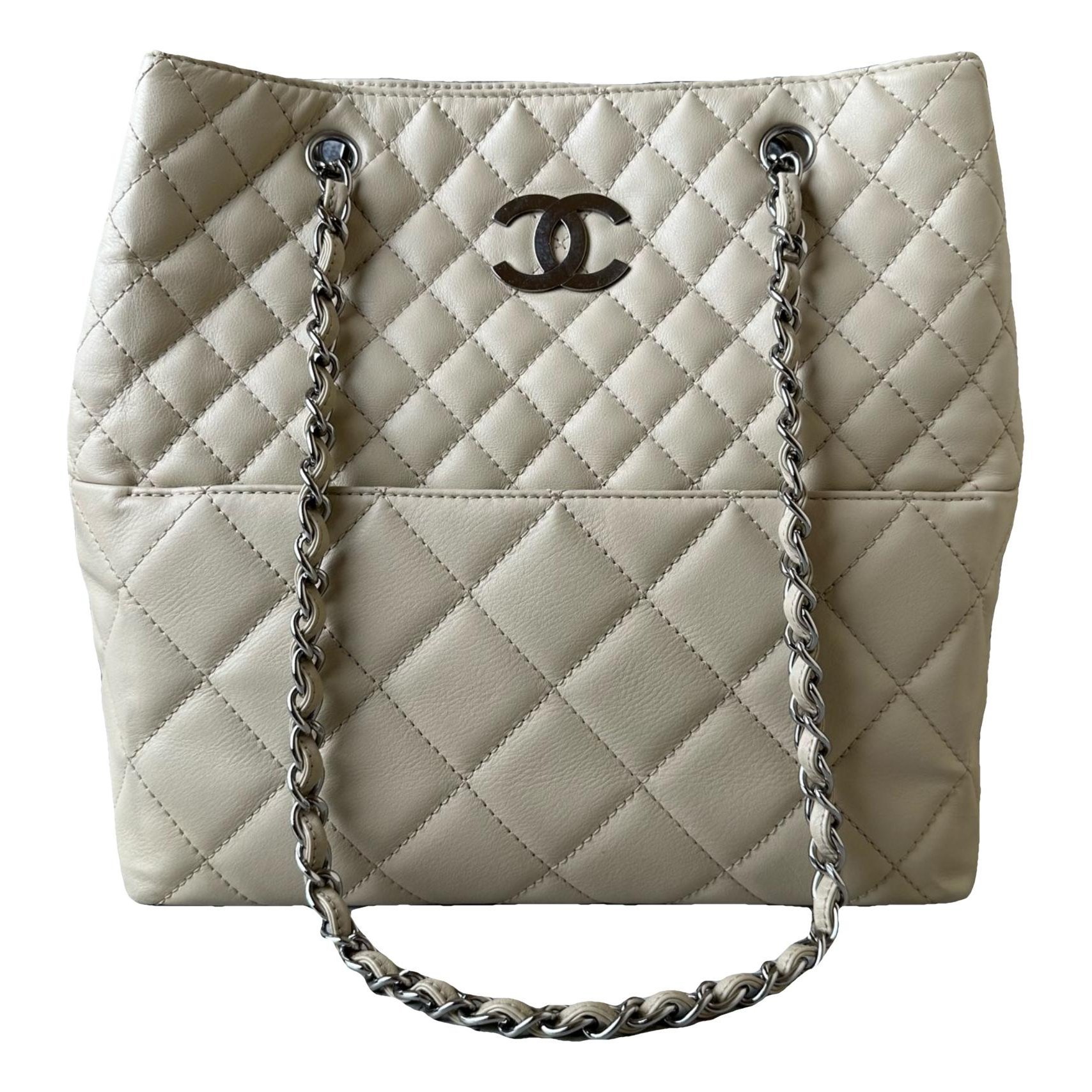 Leather tote