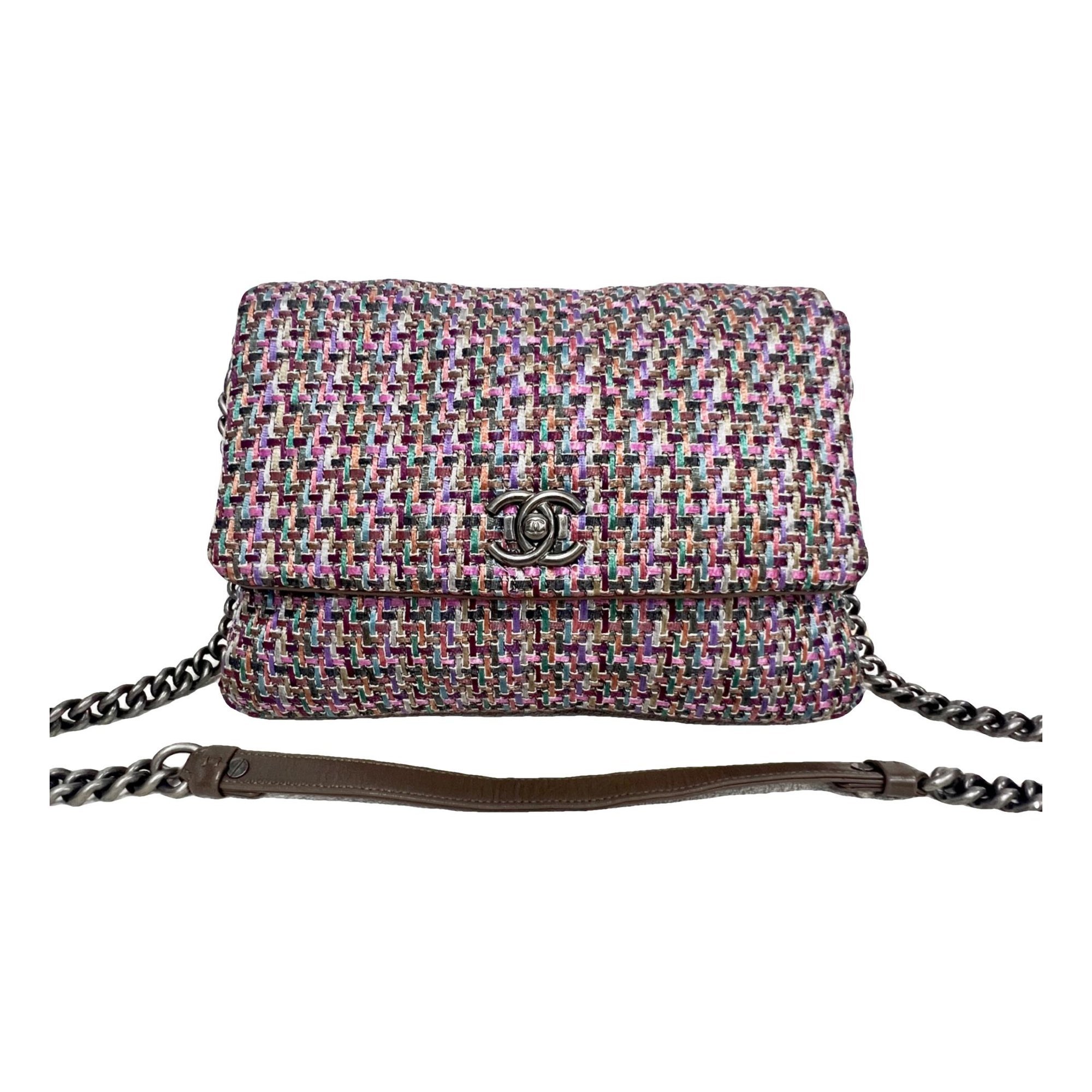 Timeless/Classique tweed crossbody bag
