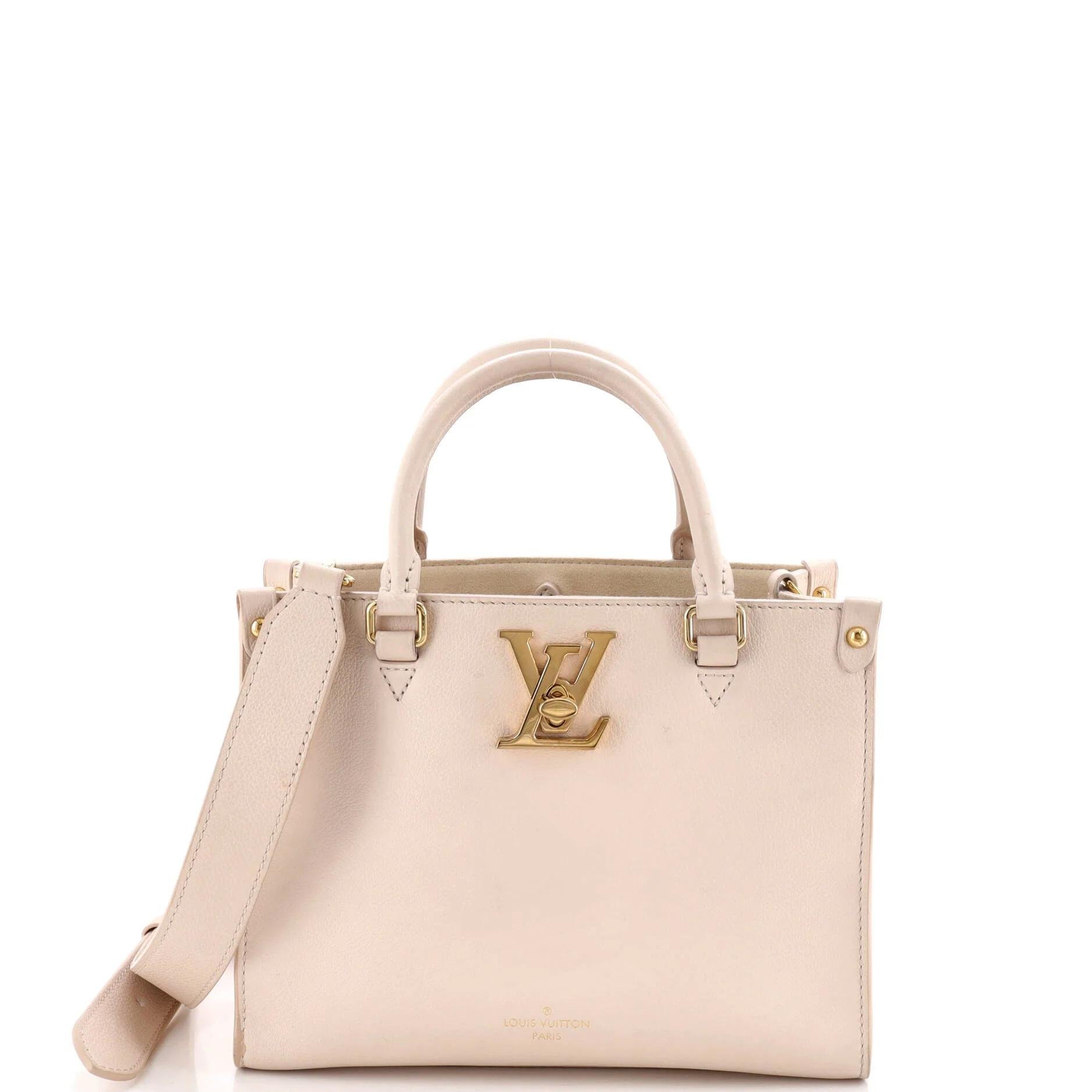 Leather tote