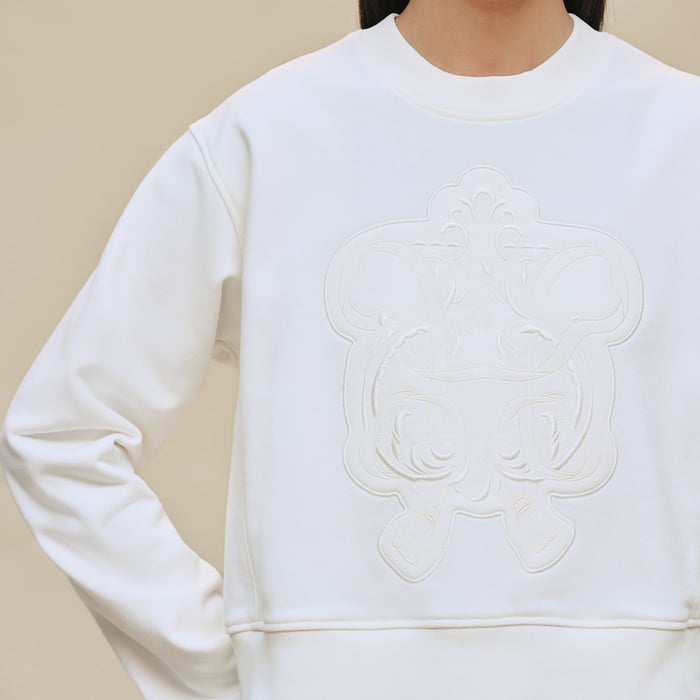 Blanc Cassé Sweatshirt With Embroidered Darts