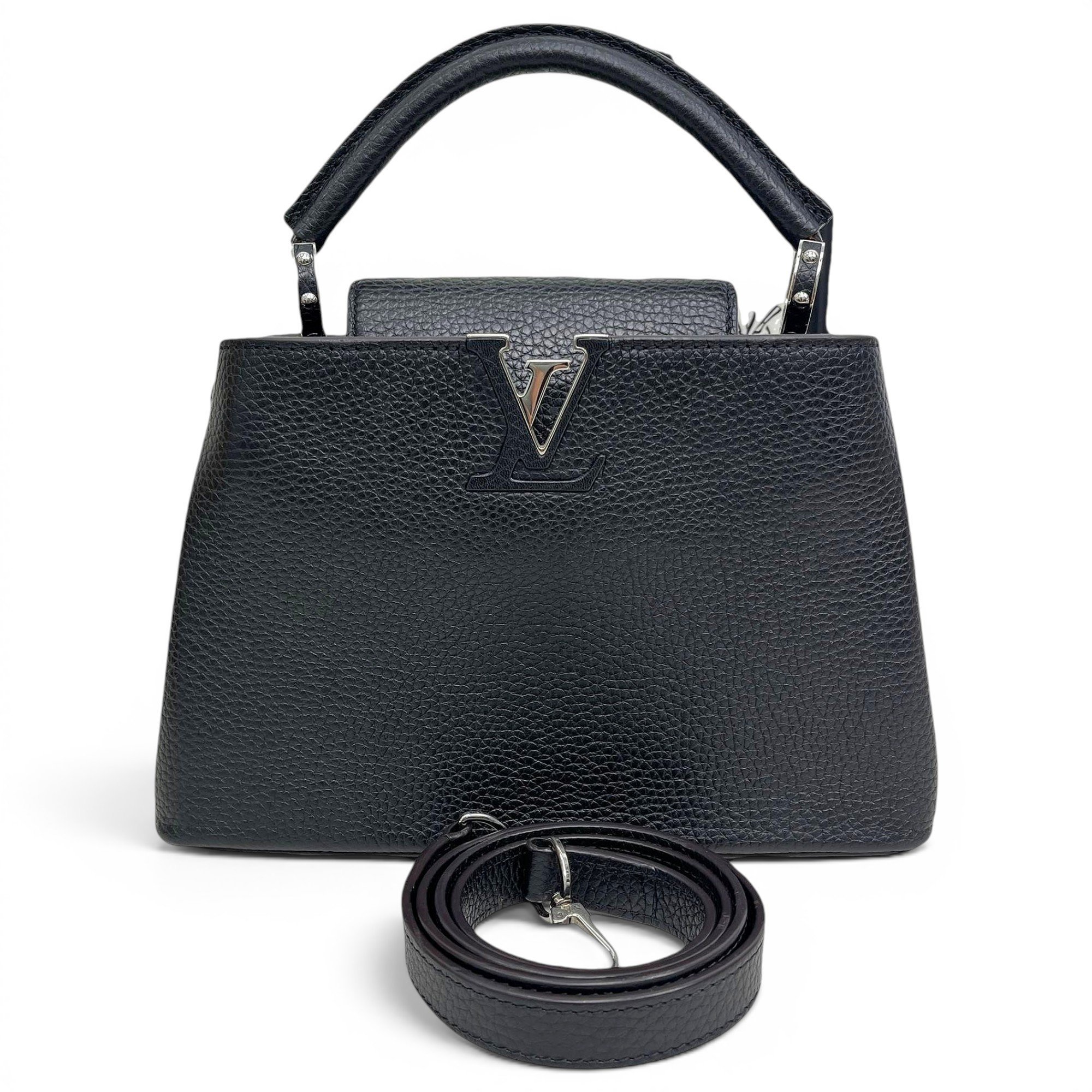 Capucines leather handbag
