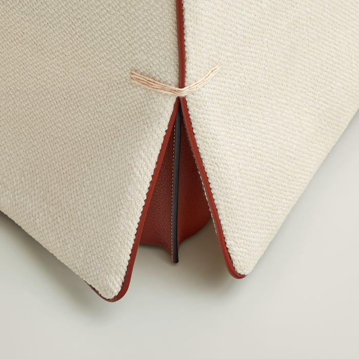 Écru Sofa Contour d'Hermès 2-seater