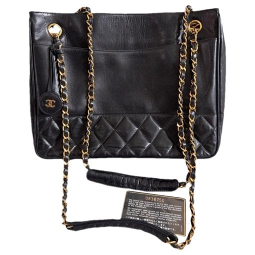Classic CC Shopping leather handbag