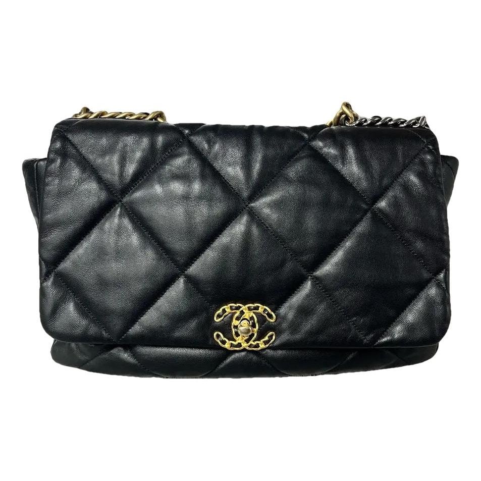 Chanel 19 leather crossbody bag