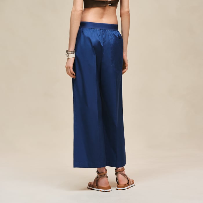 Bleu Lagune Embroidered Short Pants