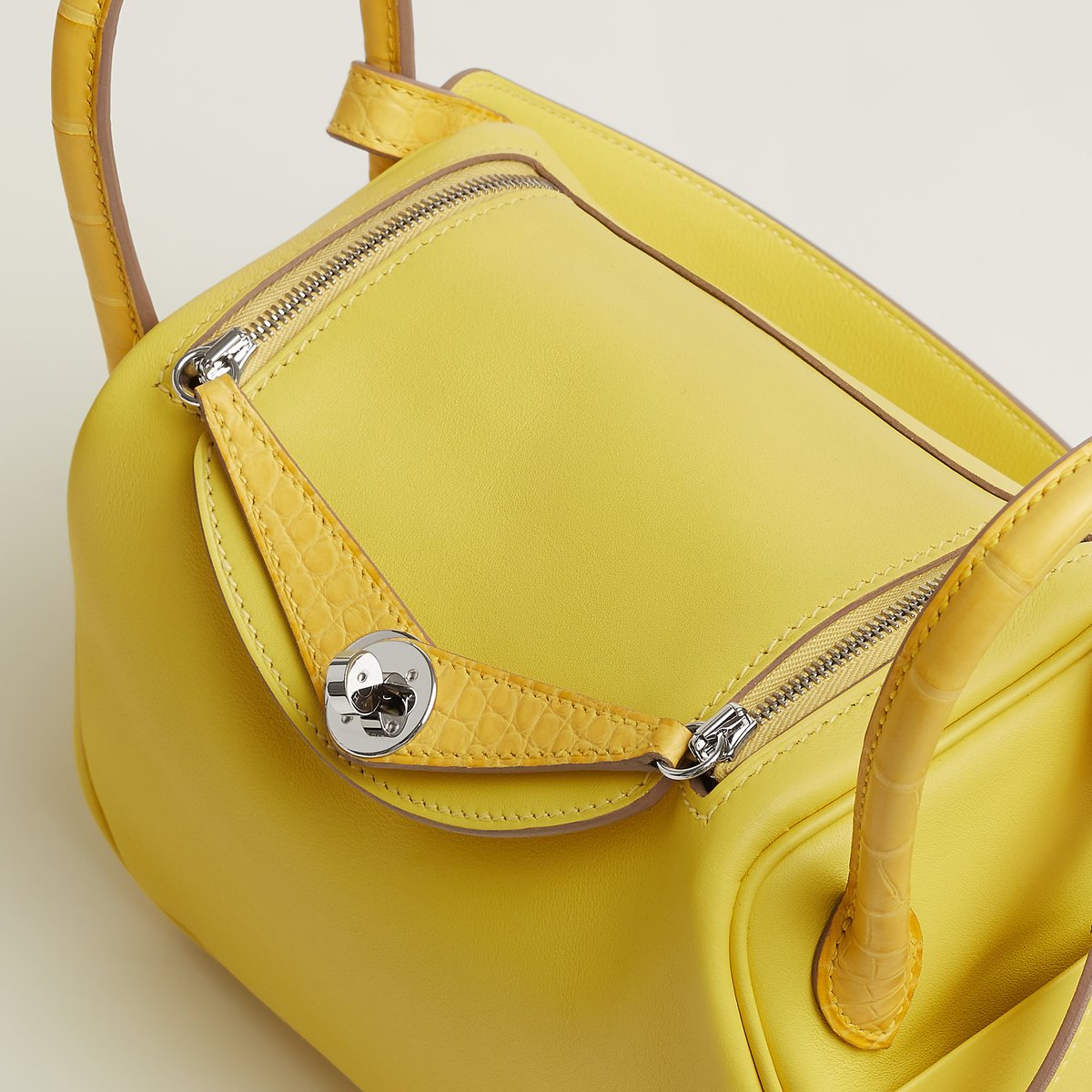 Lindy Mini Touch Bag