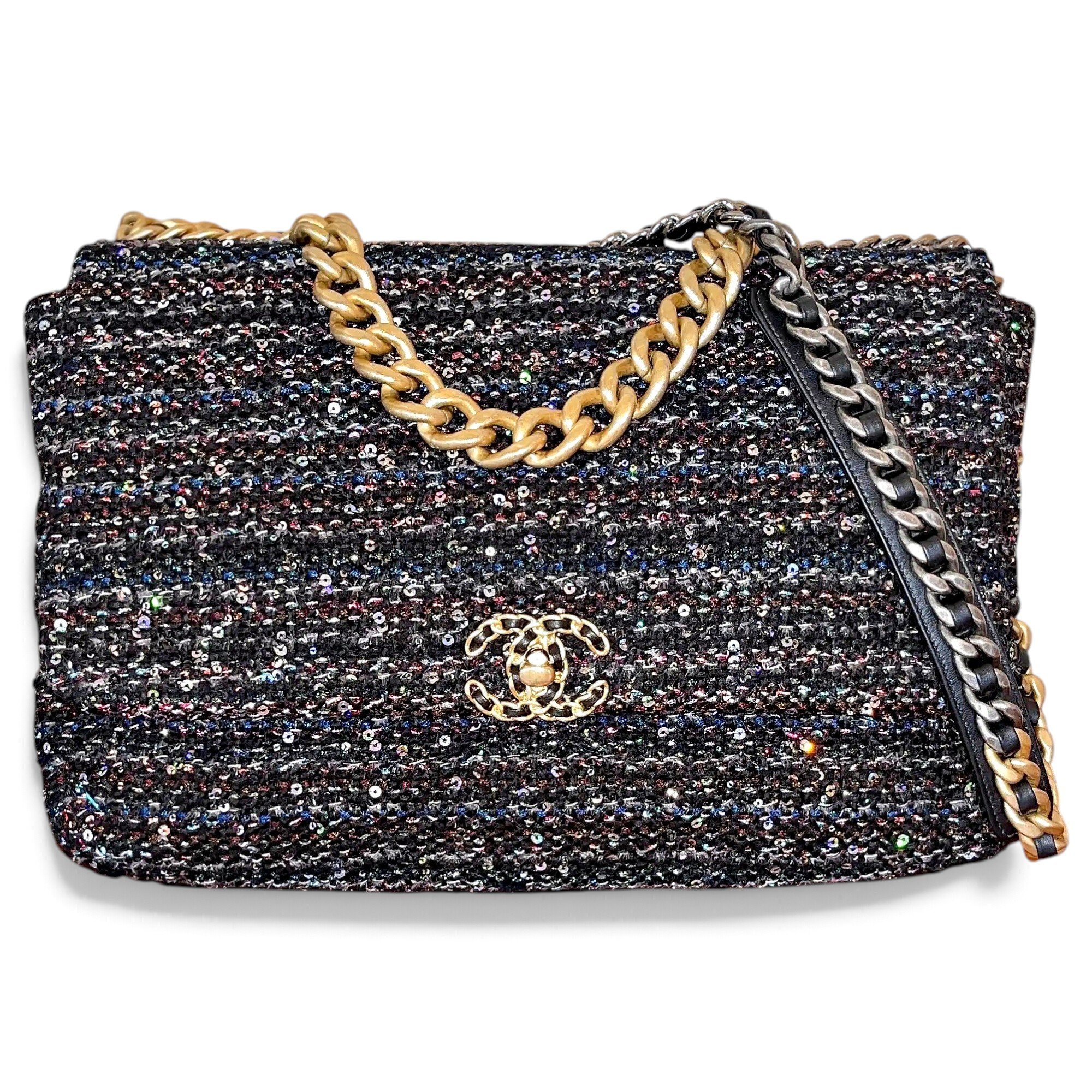 Chanel 19 tweed handbag