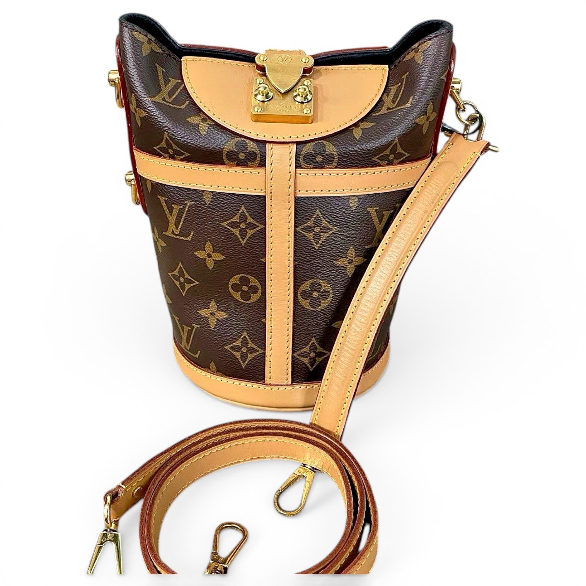 Noé leather handbag