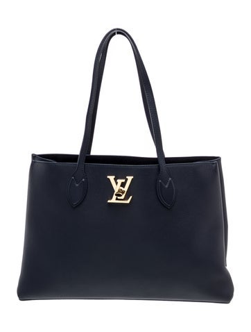 LV Monogram Lockme