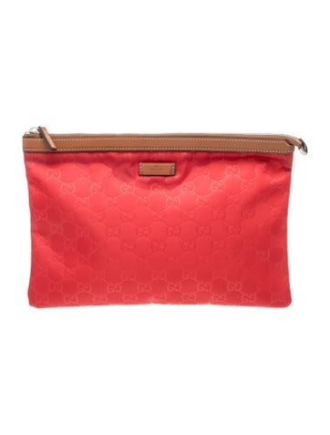 GG Nylon Portfolio