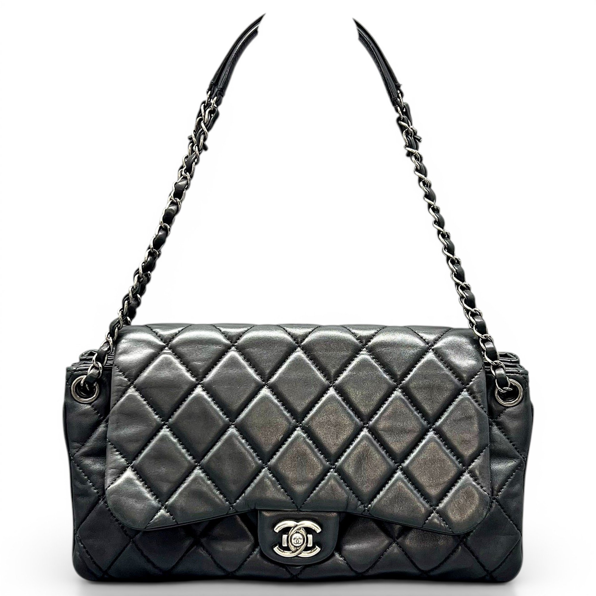 Timeless/Classique leather crossbody bag