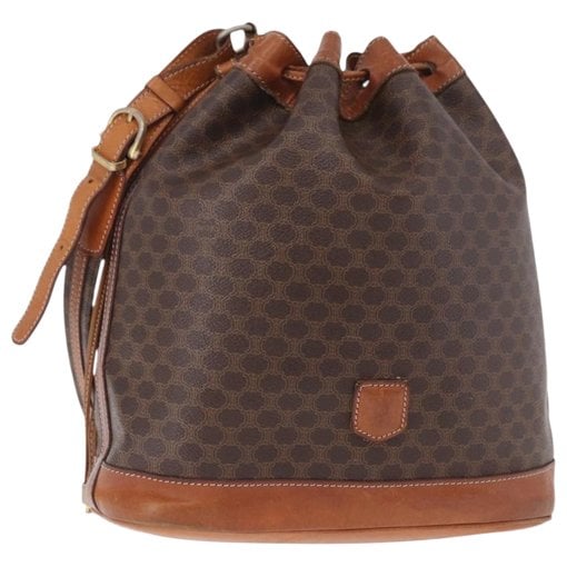 Clasp Bucket vinyl crossbody bag