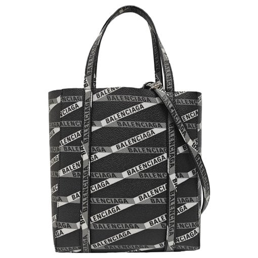 Everyday leather handbag