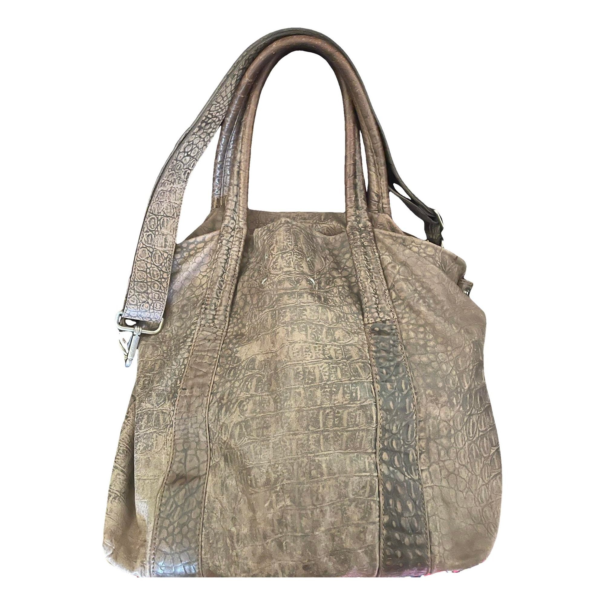 Leather tote