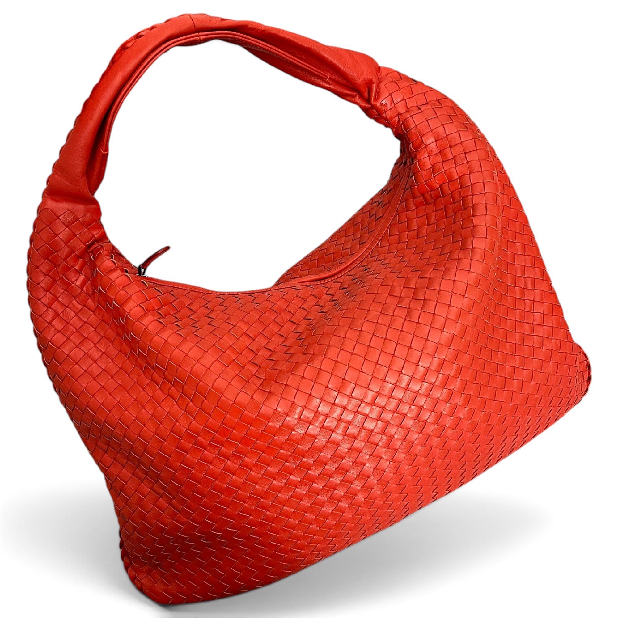 Veneta leather handbag